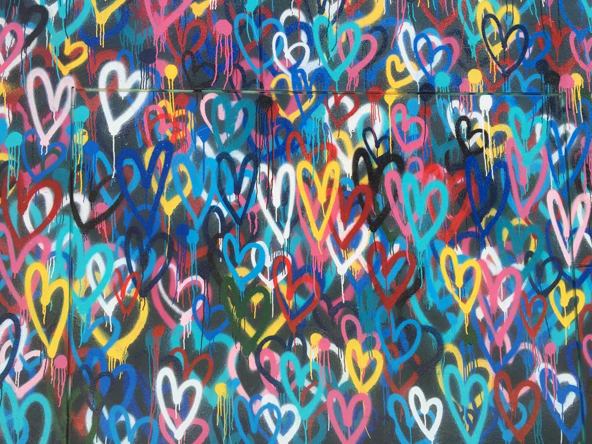 Graffiti hearts