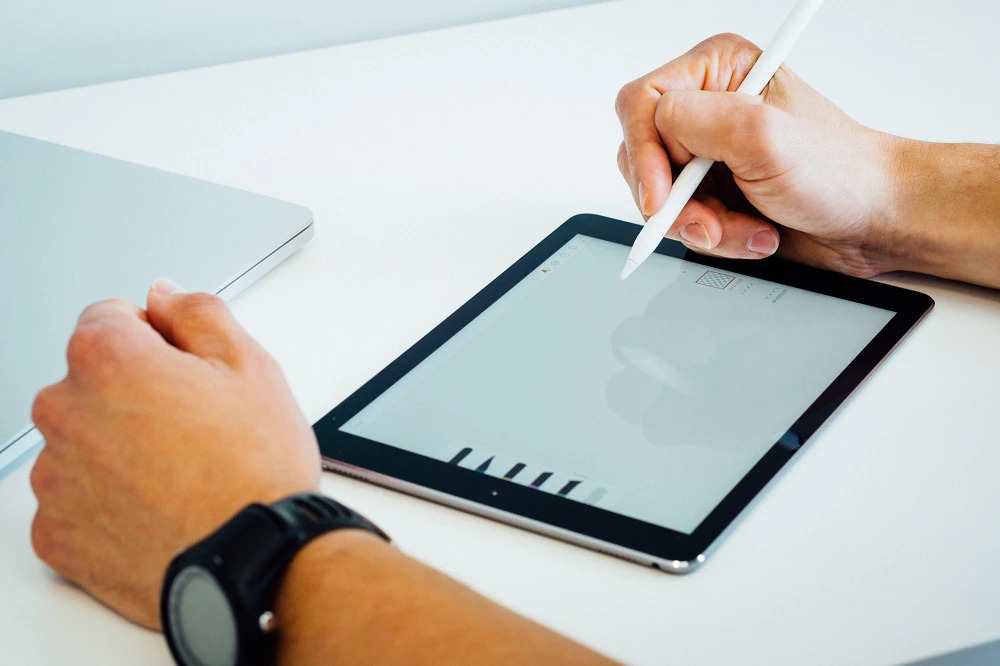 Che cos’è uno stylus? Parliamo di penne stilo e penne con punta touch